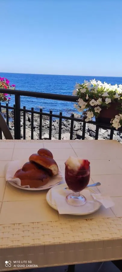 Argenta 111 Santa Tecla Acireale Villa Tatil Evi