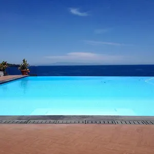 4* מלון Santa Tecla Palace